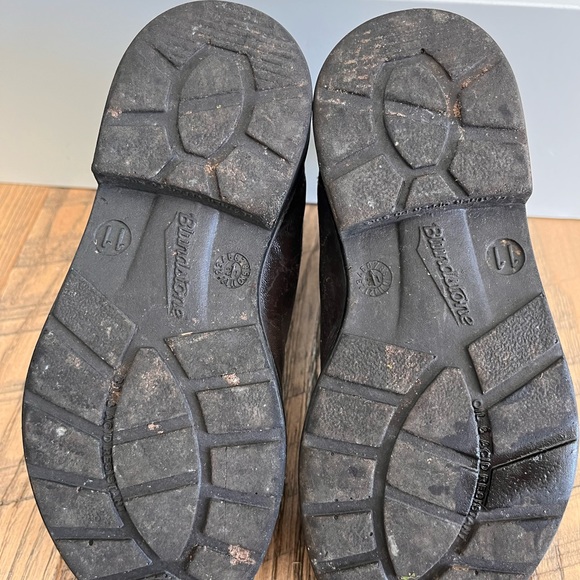 Girls Blundstone size 11 brown - Picture 3 of 4